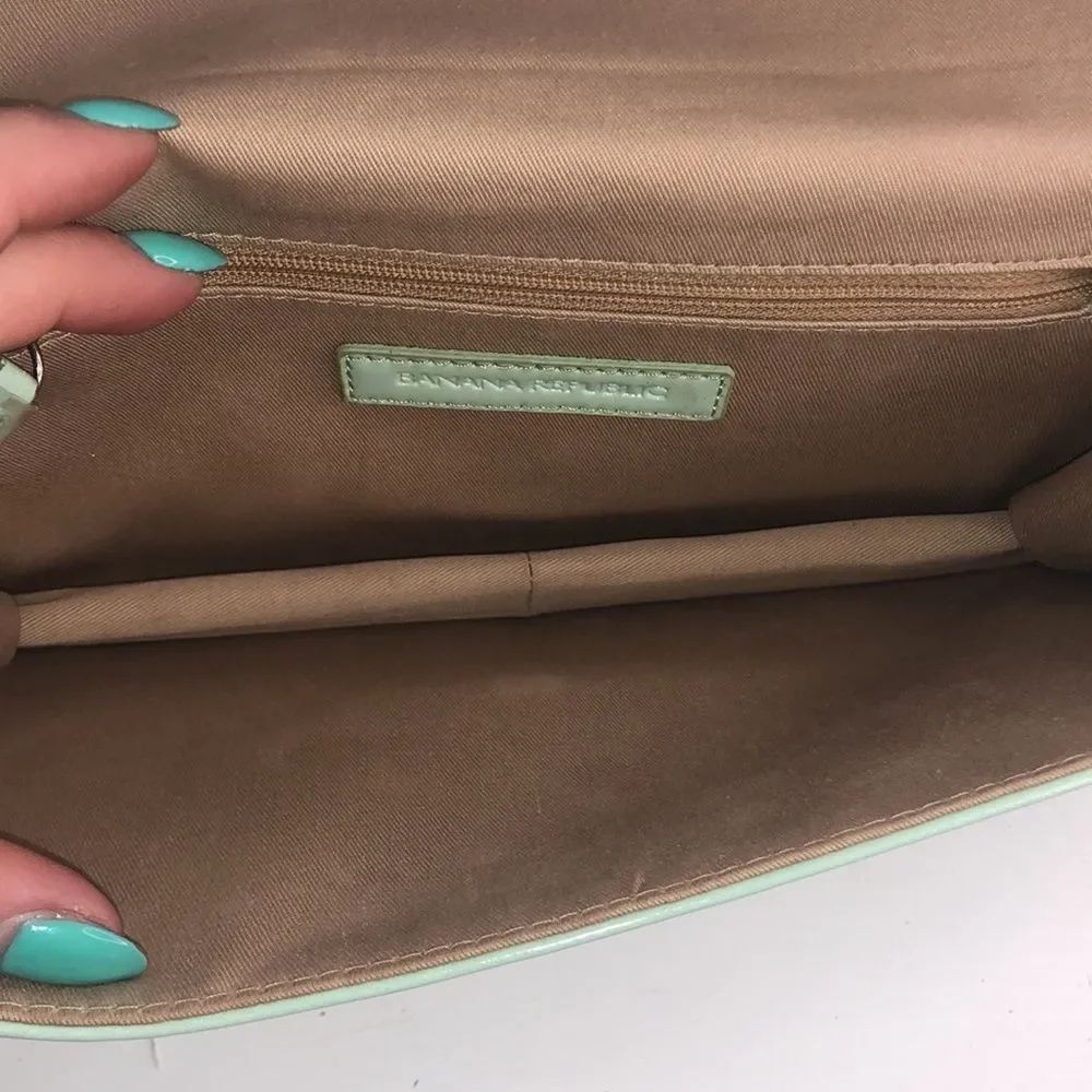 Banana Republic mint purse/clutch - Picture 6 of 11